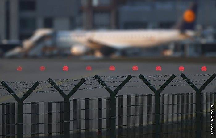 Михаил Мишустин - Морякам и некоторым военнослужащим разрешили пересекать границу России - interfax.ru - Москва - Россия