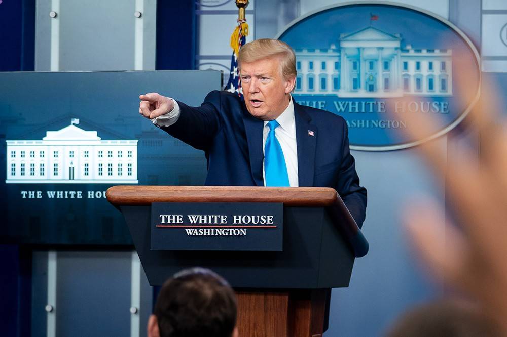 Дональд Трамп - Нападкам Трампа на Китай нашли простое объяснение - tvc.ru - Китай - США - Ухань