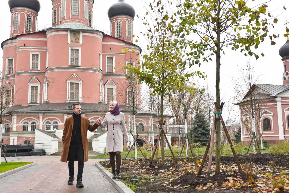 Владимир Легойд - Желающим обвенчаться посоветовали дождаться возможности посетить храм - vm.ru