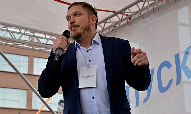 Сергей Собянин - Московский мундеп подал в суд на Сергея Собянина из-за введения пропускного режима - og.ru - округ Московский