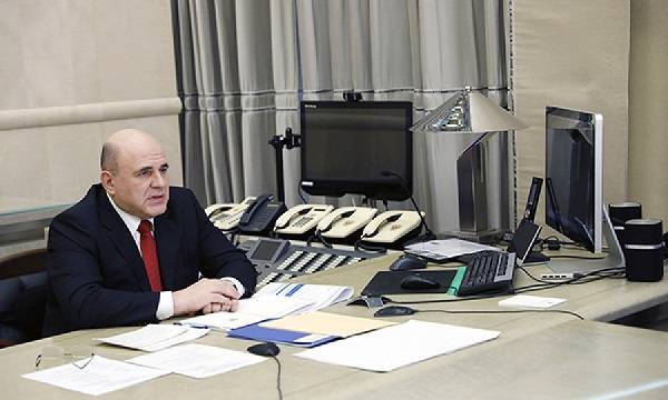 Михаил Мурашко - Мишустин разрешил лечить коронавирус незарегистрированным препаратом из КНР - eadaily.com - Россия - Китай - США