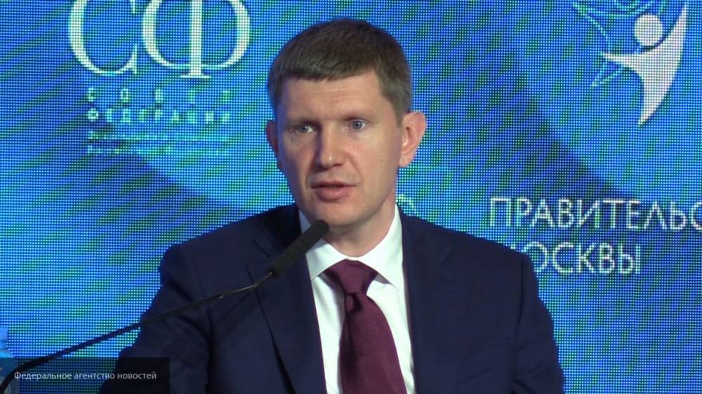 Владимир Познер - Максим Решетников - Глава МЭР исключил возможность дефолта в России - nation-news.ru - Россия