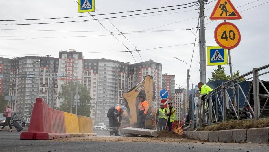 Смольный сократит треть дорожных проектов - dp.ru