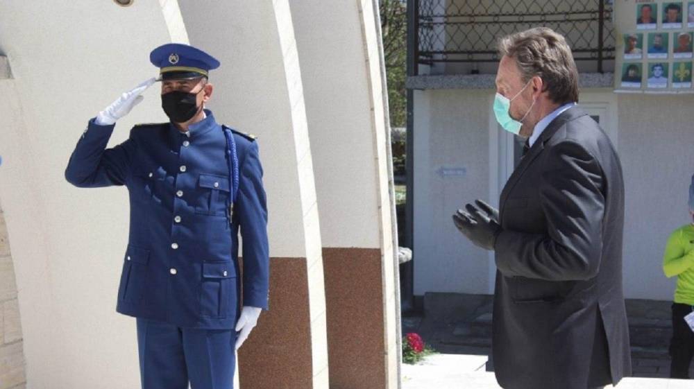 Бошняки недовольны Гаагой: Вырезавшие село хорваты уже на свободе - politnavigator.net - Гаага