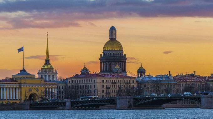 Михаил Леус - Рабочая неделя в Петербурге завершится дождем и мокрым снегом - piter.tv - Ленинградская обл. - Санкт-Петербург - Архангельская обл.
