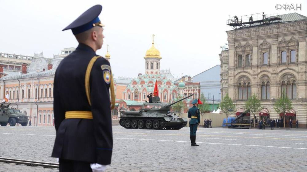 Джон Салливан - США оценили решение России перенести парад Победы - riafan.ru - Москва - Россия - США