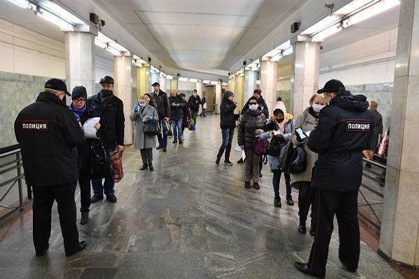 Анастасия Ракова - В мэрии Москвы предрекли пик коронавируса - trud.ru - Москва