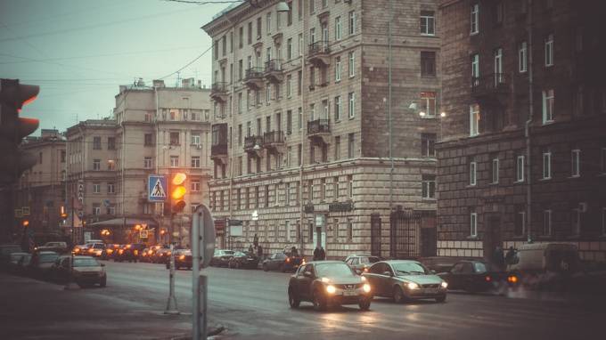 В субботу в Петербурге ожидается сильный ветер - piter.tv - Россия - Санкт-Петербург