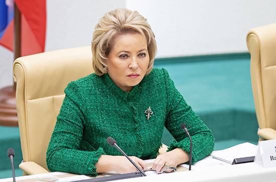 Валентина Матвиенко - Матвиенко призвала сенаторов наладить «работу на опережение» - pnp.ru