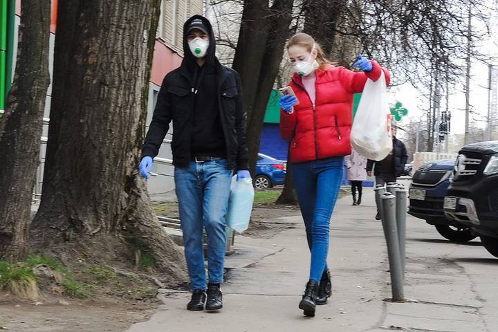 Кирилл Щитов - В Мосгордуме объяснили, с какими документами москвичи должны выходить в магазин - mk.ru - Москва