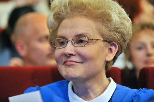 Елена Малышева - «Чудо чудесное коронавирус»: Малышевой пришлось объясняться за свои слова - infox.ru - Китай - США - Италия