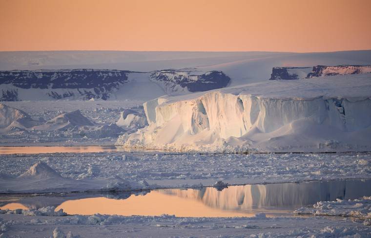 Учёные из NASA сообщили об истощении озонового слоя над Арктикой - news.ru - Антарктида