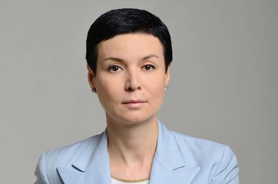 Ирина Рукавишникова - Сенаторы организуют общественное обсуждение вопросов возмещения морального вреда - pnp.ru