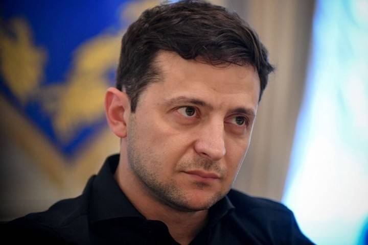 Владимир Зеленский - Савик Шустер - Зеленский объяснил, когда украинским медикам придется делать выбор кого спасать - mk.ru - Украина