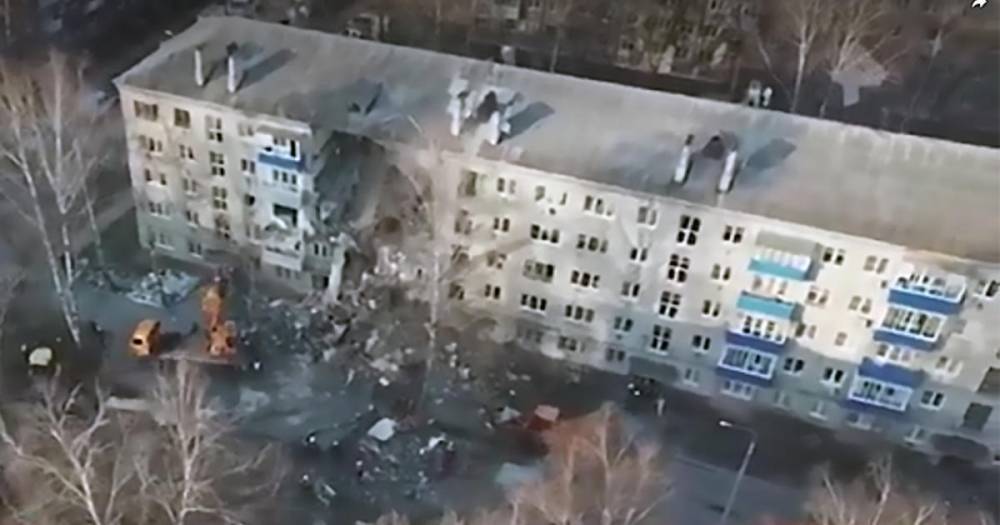Жители дома в Орехово-Зуево, где прогремел взрыв, возвращаются обратно - ren.tv