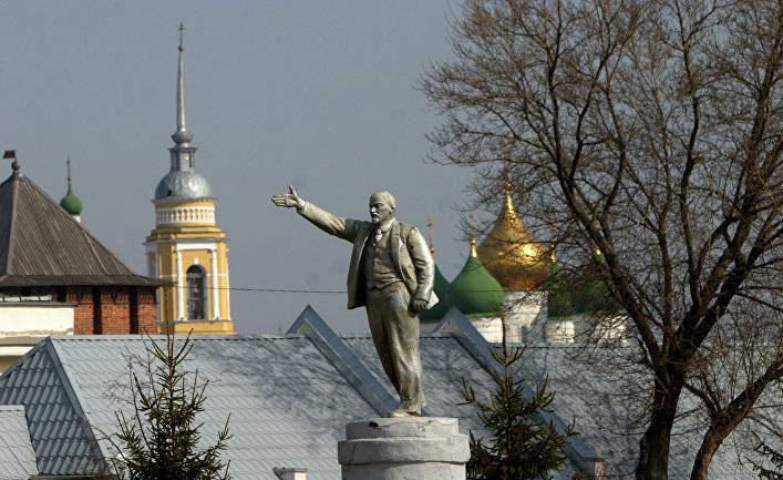 Gazeta Wyborcza (Польша): Ленин для россиян — это супергерой, памятник ему стоит даже в Антарктиде - inosmi.ru - Польша - Антарктида - Сеул - Владивосток - Лиссабон
