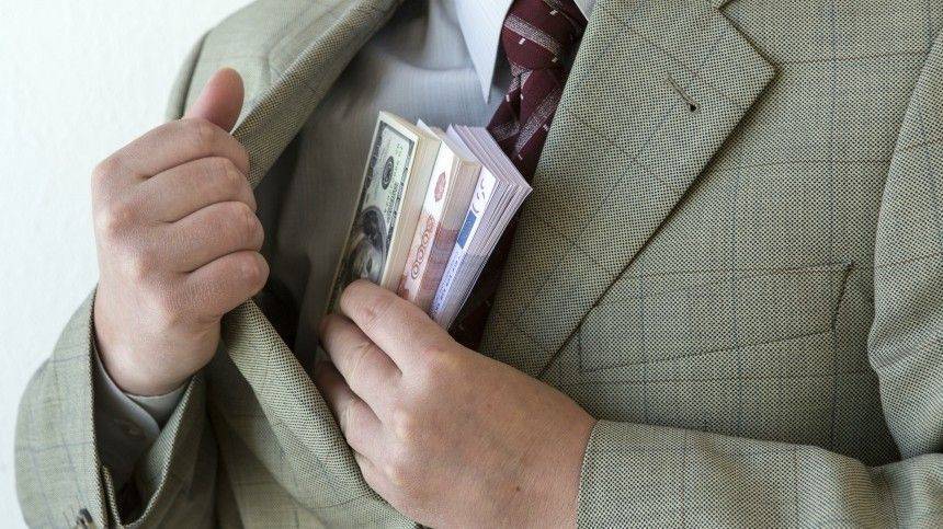 Сергей Новиков - Кадры со стройки роскошного особняка замглавы Хакасии, подозреваемого в получении взятки - 5-tv.ru - респ. Хакасия