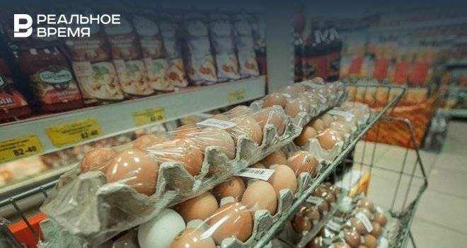 ФК «КАМАЗ» выделил 180 продуктовых наборов многодетным семьям - realnoevremya.ru - Россия - Набережные Челны - Татарстан