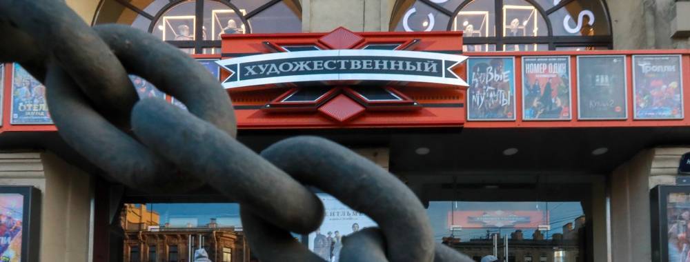 Самая мощная индустрия развлечений переживает беспрецедентное испытание - dp.ru - Москва - Лос-Анджелес - Нью-Йорк - Мумбаи