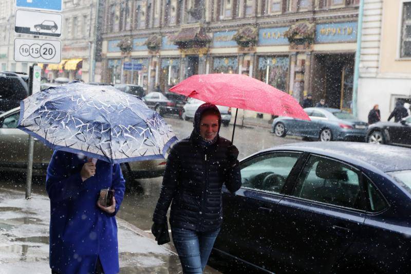 Роман Вильфанд - Москвичей предупредили об аномальном холоде и мокром снеге на Пасху - vm.ru - Москва - Россия