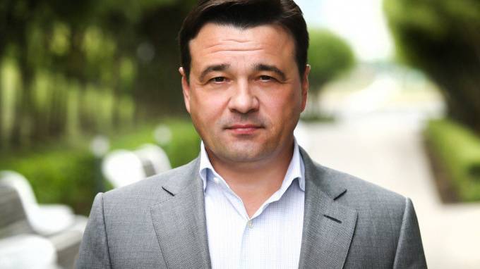 Андрей Воробьев - Губернатор Подмосковья заявил о снижении роста случаев COVID-19 в регионе - piter.tv - Россия - Московская обл.