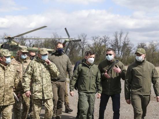 Владимир Зеленский - Родион Мирошник - В ЛНР жестко ответили Зеленскому на нарушение минских соглашений - newtvnews.ru - Россия - Украина - Киев - ДНР - ЛНР