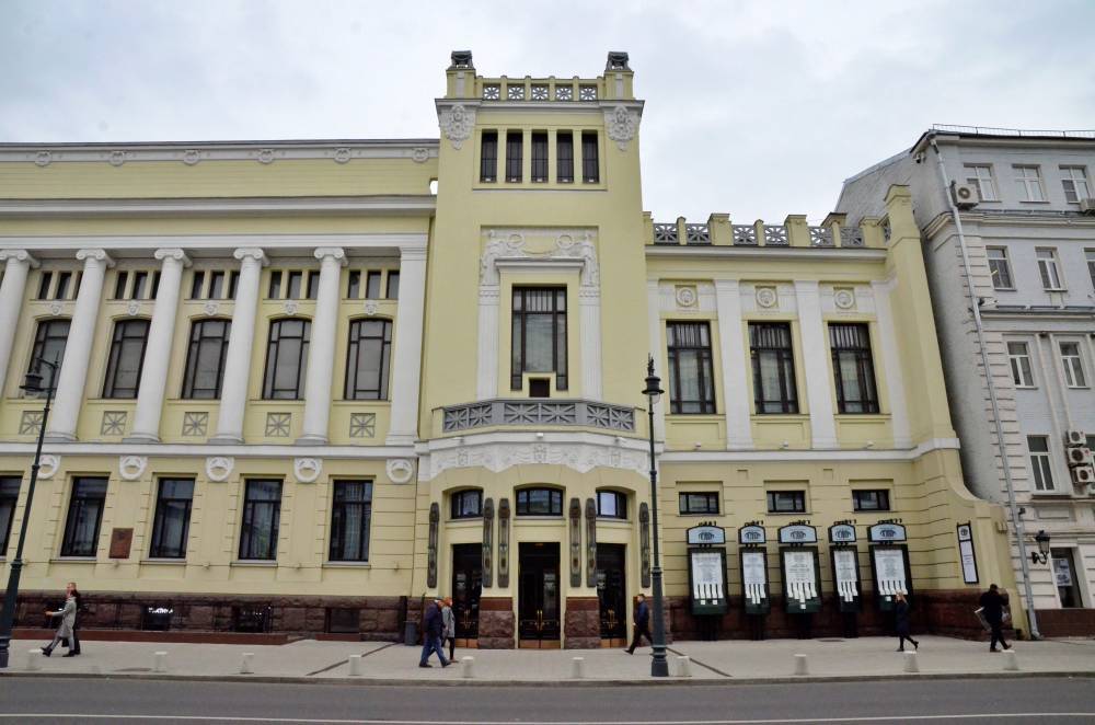 Столичный «Ленком» перенес на осень все спектакли с 1 по 10 мая - vm.ru - Москва