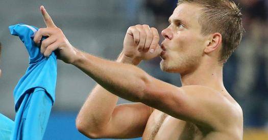 Кокорин стал авторитетом, игроки «Краснодара» ушли в загул, Зарипову мало денег - sovsport.ru - Англия - Санкт-Петербург - Сочи - Краснодар - Италия - Испания