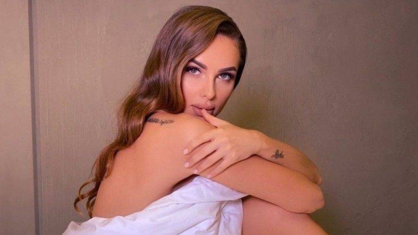 «Мадама из Амстердама»: певица Ханна в образе женщины-вамп произвела фурор - 5-tv.ru - Россия - Амстердам