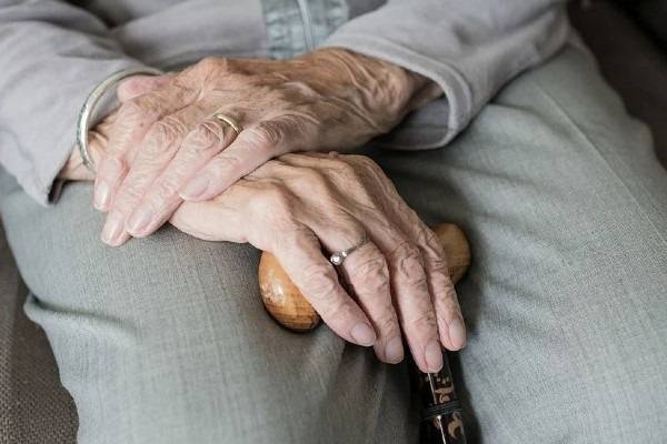 Подсчитано число россиян старше 100 лет - trud.ru - Москва - Россия - Санкт-Петербург - Московская обл. - Магаданская обл.