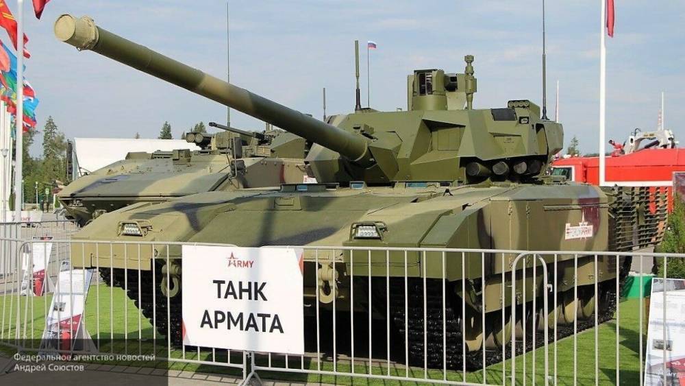 Денис Мантуров - Мантуров анонсировал поставки танков "Армата" в ВС России - polit.info - Россия - Сирия - с. Минобороны