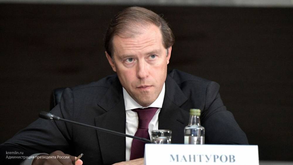 Денис Мантуров - Минпромторг не зафиксировал существенных изменений цен на продукты в России - politexpert.net - Россия