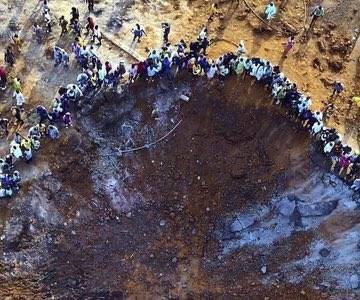 В Нигерии упал метеорит. После взрыва образовалась огромная воронка. - pravda-tv.ru - Нигерия - Южный