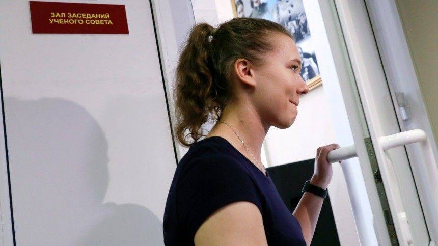 Вузы РФ готовятся начать учебный год в онлайн-формате - 5-tv.ru - Россия - Санкт-Петербург