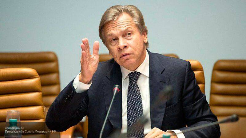 Алексей Пушков - Пушков подверг критике попытку краснодарской чиновницы заставить врачей шить бахилы - nation-news.ru - Россия - Краснодарский край