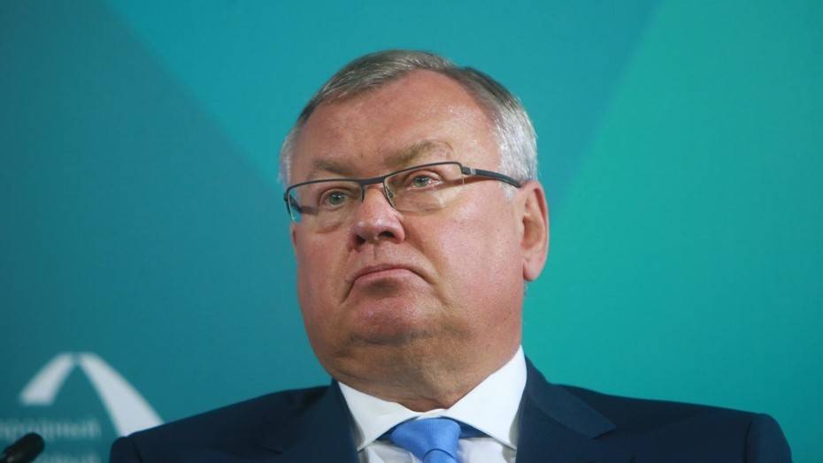 Глава ВТБ ждет укрепления рубля в 2021 году - dp.ru - США