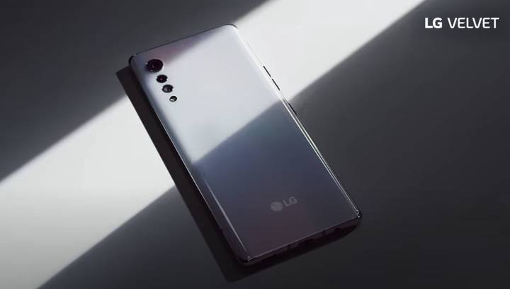 LG показала будущий дизайнерский смартфон в видеоролике - vesti.ru