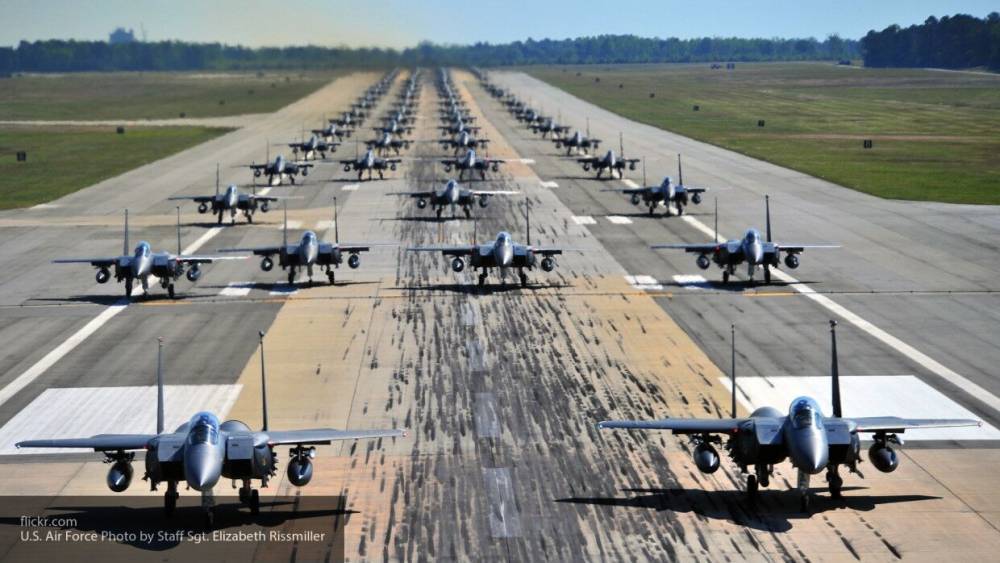 Джонс Хопкинс - Американские журналисты рассказали о способности F-15 "пересечь весь мир" - polit.info - США