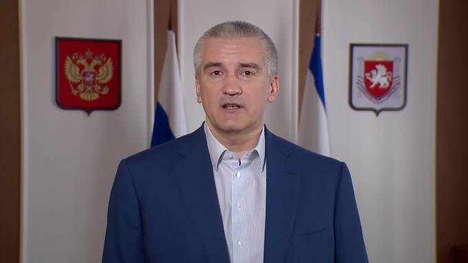 Сергей Аксенов - Аксёнов призвал россиян не ездить в Крым - piter.tv - Крым