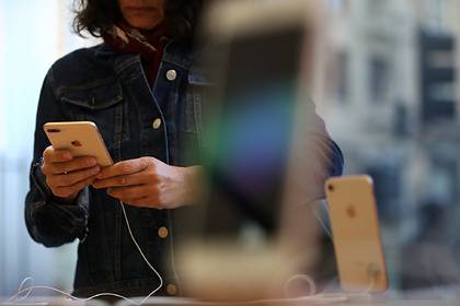 Назван самый популярный iPhone - lenta.ru