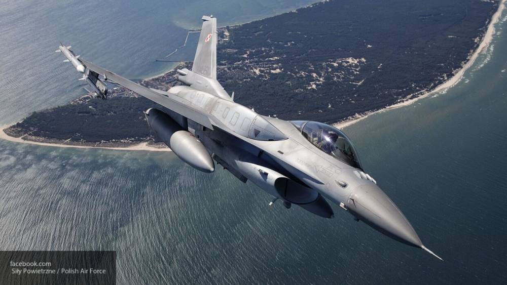 Реджеп Тайип Эрдоган - Ахмад Мисмарь - Учения турецких F-16 у границы Ливии нужны Эрдогану для удара по ЛНА, заявил Мисмари - nation-news.ru - Турция - Ливия