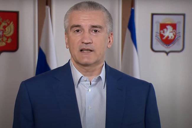 Сергей Аксенов - «Другого выхода нет»: Аксенов закрыл Крым - infox.ru - Крым