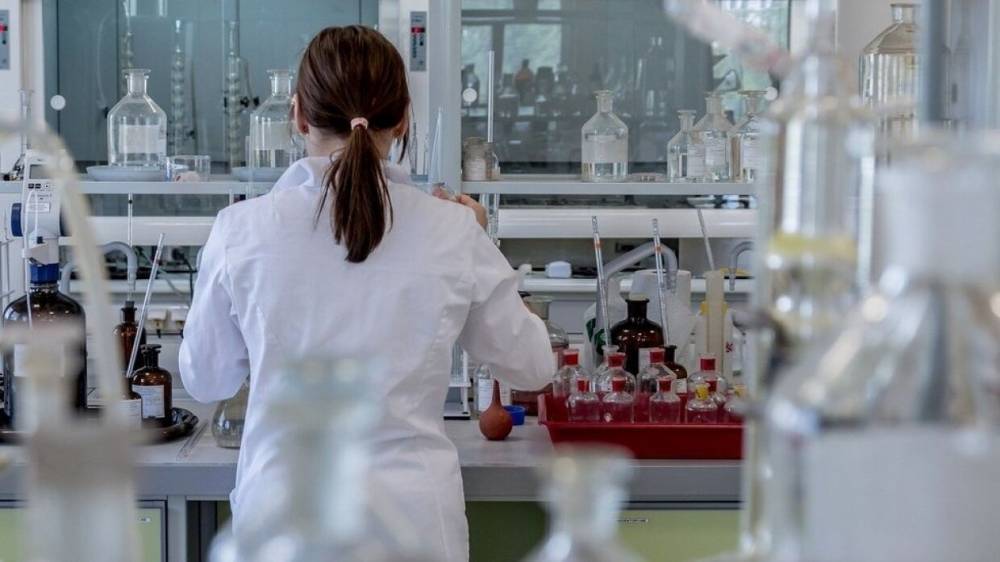 Китайские ученые выяснили, когда заболевший COVID-19 наиболее заразен - vestirossii.com - Москва - Китай - Гуанчжоу