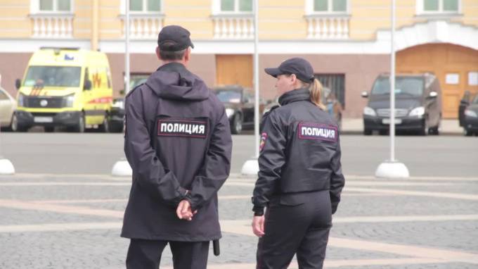 Владимир Путин - Эксперты рассказали, почему в России не вводят режим ЧП из-за коронавируса - piter.tv - Москва - Россия - Московская обл. - респ. Татарстан - Ростов-На-Дону