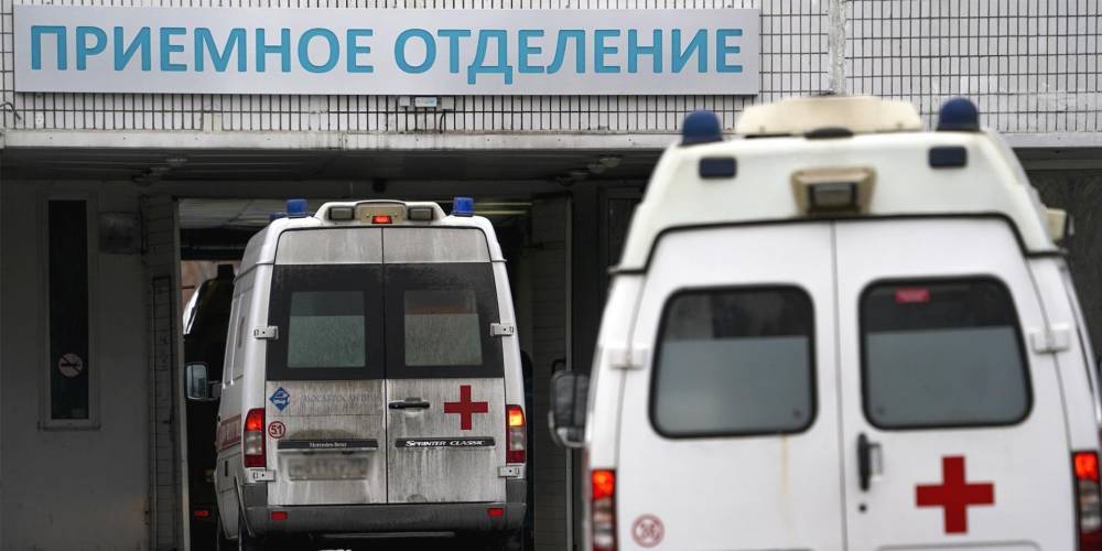 Жительница Москвы "сдала" полиции сына, заболевшего COVID-19 и нарушившего карантин - ruposters.ru - Москва - Россия