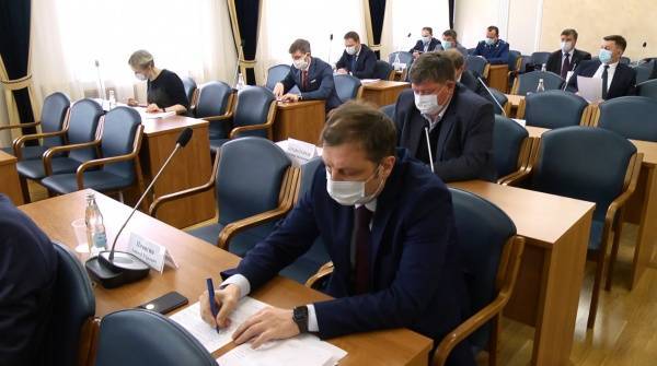 Воронежские парламентарии одобрили решения по льготам арендодателям муниципального имущества и земельных участков - nakanune.ru - Воронеж
