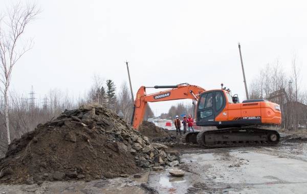 В Нижневартовске в рамках нацпроекта "Безопасные и качественные автодороги" начался ремонт Восточного объезда - nakanune.ru - Нижневартовск
