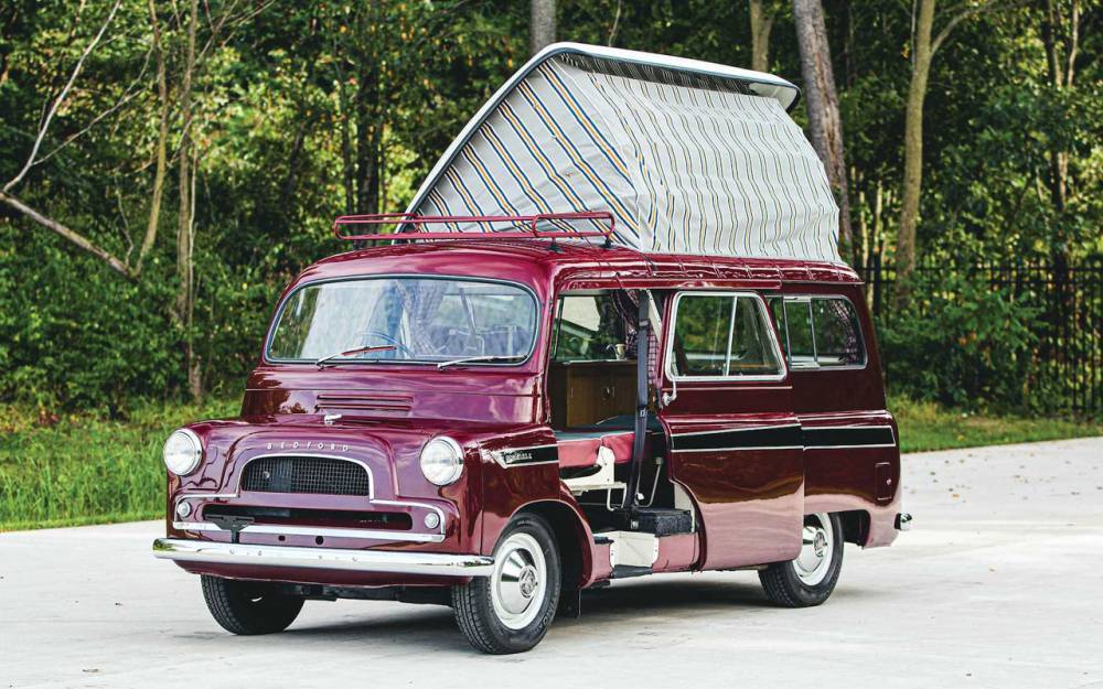 Первый британский кемпер 1961 года выставили на продажу - zr.ru