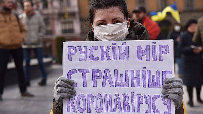Что происходит на Украине и как это освещается в российских СМИ - newsland.com - Украина
