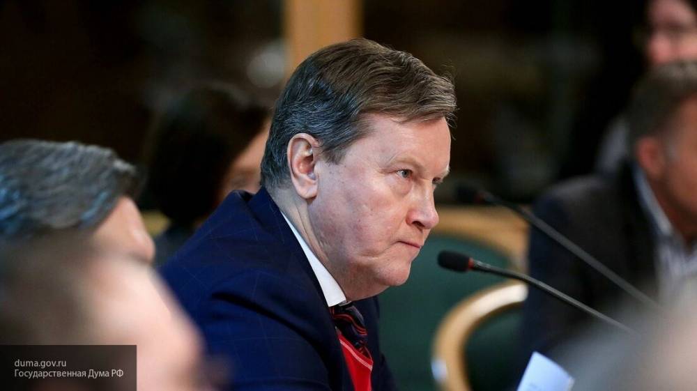 Олег Нилов - Депутат ГД Нилов требует перевести в онлайн продление срока действия документов мигрантов - nation-news.ru - Россия